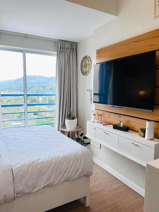 Studio With Mountain View, Near Limketkai Mall In Prime Cagayan De Oro Exterior photo